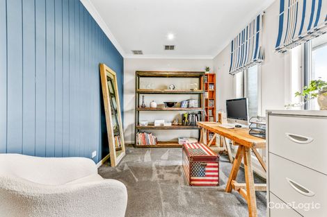 Property photo of 2 Callow Avenue Clyde North VIC 3978