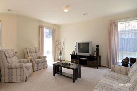 Property photo of 14 Fernlea Avenue Rowville VIC 3178