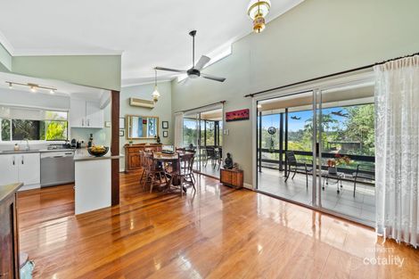 Property photo of 3 Dumfries Street Kenmore QLD 4069