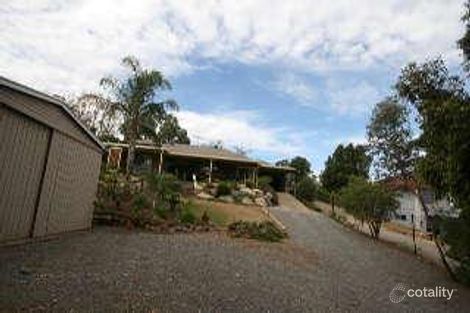 8 Seaview Dr, Happy Valley, SA 5159
