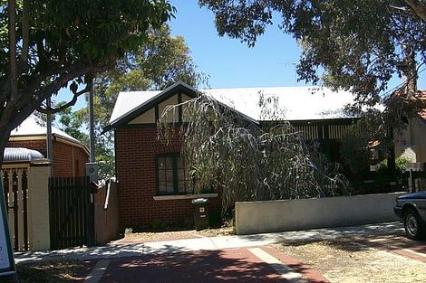 32a Woodville St, North Perth, WA 6006