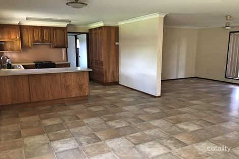 Property photo of 28 Pizzey Street Kepnock QLD 4670