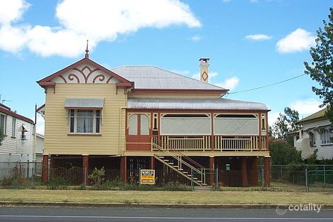 25 Wood St, Warwick, QLD 4370