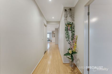 Property photo of 16 Palladino Way Tarneit VIC 3029