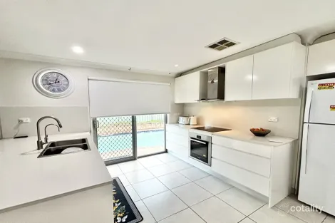 7 Dumfries Rd, St Andrews, NSW 2566