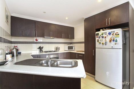 2/20 Dominic Pde, Melton, VIC 3337