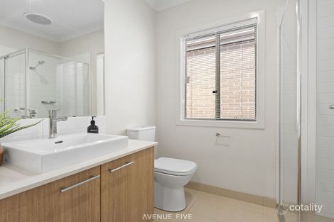 Property photo of 16 Devereux Way Charlemont VIC 3217