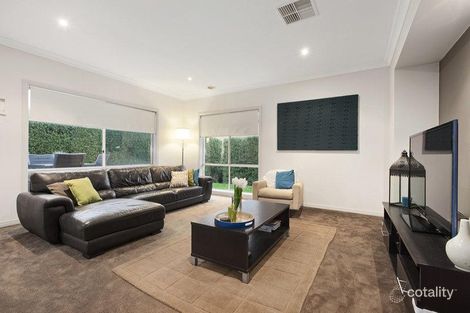 Property photo of 27 Ridgemont Drive Berwick VIC 3806