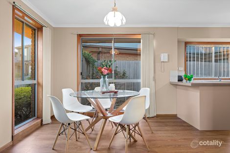 Property photo of 10 Damte Place St Albans VIC 3021