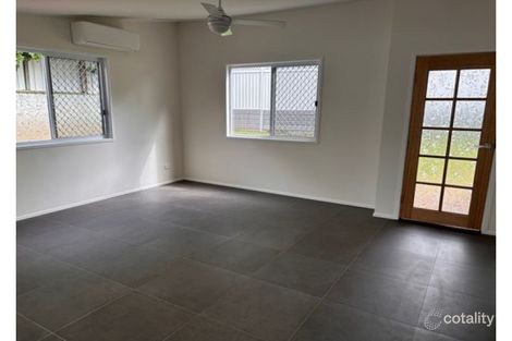 Property photo of 98 Eighth Avenue St Lucia QLD 4067