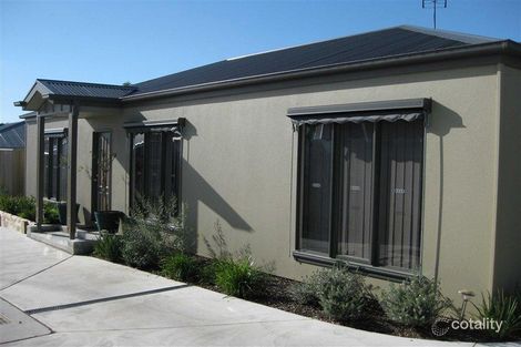 Property photo of 2/39A Kirkwood Road Eaglehawk VIC 3556