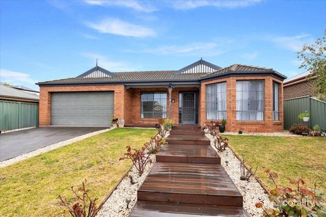 11 Greengables Dr, Wyndham Vale, VIC 3024