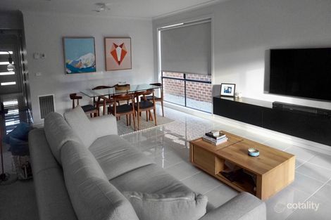 Property photo of 13 Rosina Drive Officer VIC 3809