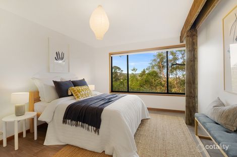 Property photo of 18 Hawke Head Drive Hardys Bay NSW 2257