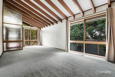 Property photo of 1 Wright Court Mill Park VIC 3082