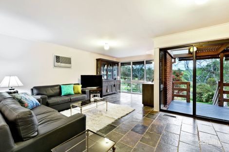 Property photo of 9 Booth Court Eltham VIC 3095