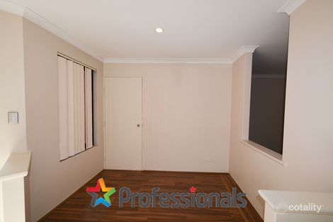 Property photo of 11 Conch Way Wannanup WA 6210