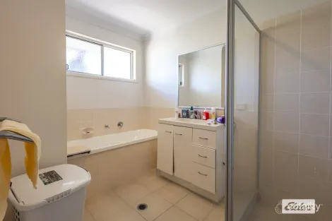 Property photo of 12 Peppermint Place Laidley QLD 4341