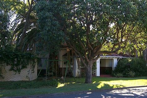 27 Boronia Ave, Nedlands, WA 6009