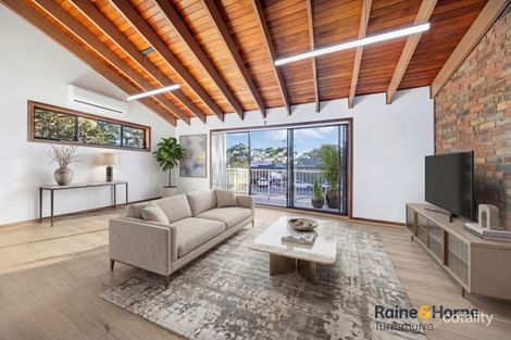 2/3 Ryan Ave, Hornsby Heights, NSW 2077
