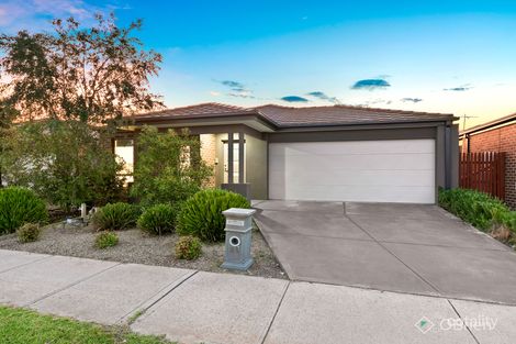 36 Ferrari Dr, Cranbourne East, VIC 3977