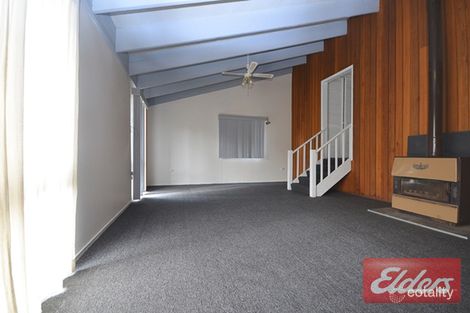 Property photo of 25 James Cook Drive Kings Langley NSW 2147
