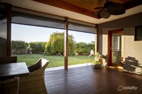 Property photo of 3 Eagle Court West Beach WA 6450