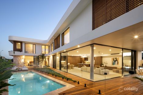 29 KARBUNYA ST, MERMAID WATERS, QLD 4218