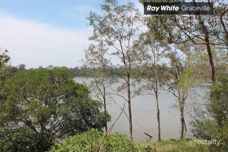 77 Lather Rd, Bellbowrie, QLD 4070