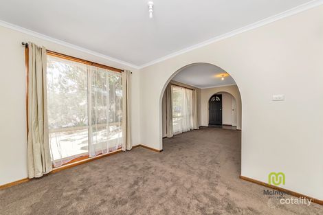 Property photo of 4 Greaves Place Conder ACT 2906