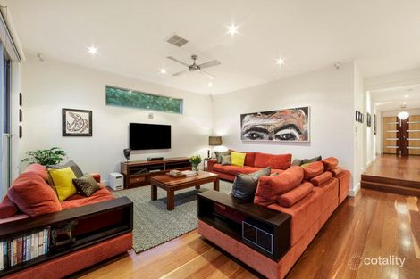 Property photo of 17 Wilson Street Glen Iris VIC 3146