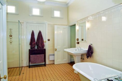 Property photo of 15 Pine Street Hawthorn VIC 3122