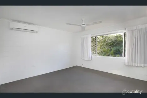 Property photo of 39 Lawrence Street Mooloolaba QLD 4557