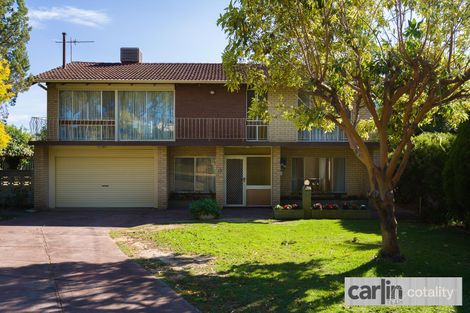 Property photo of 15 Cameron Way Kardinya WA 6163