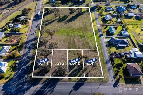 3/4 Boree St, Manildra, NSW 2865