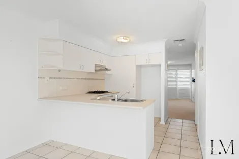 Property photo of 8/14 The Lane Maryville NSW 2293