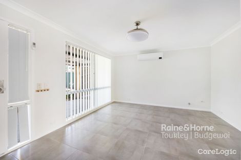 Property photo of 17 Gorokan Drive Lake Haven NSW 2263