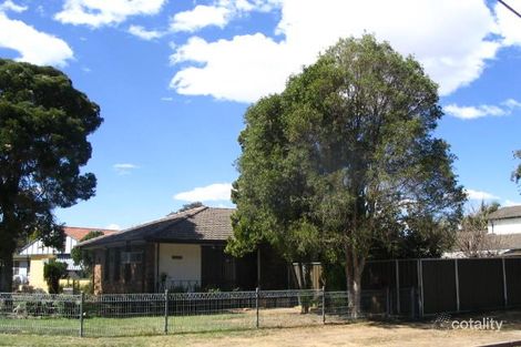 Property photo of 1 Taranaki Avenue Lethbridge Park NSW 2770