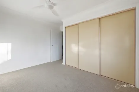 Property photo of 12 Elliott Close Orange NSW 2800