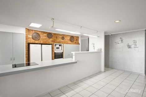 Property photo of 105 Scrub Road Carindale QLD 4152