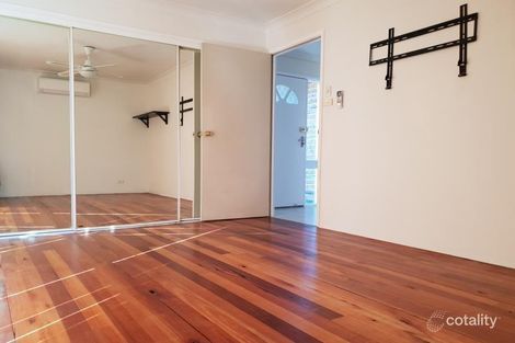 Property photo of 23 Skyfarmer Place Raby NSW 2566