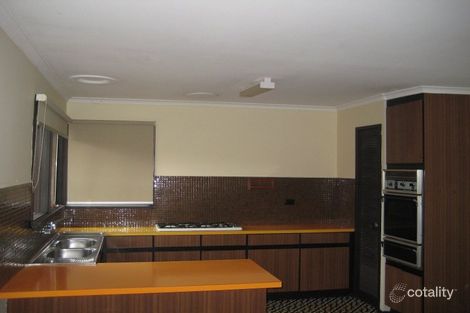 Property photo of 22 Mapledene Court Sunshine West VIC 3020