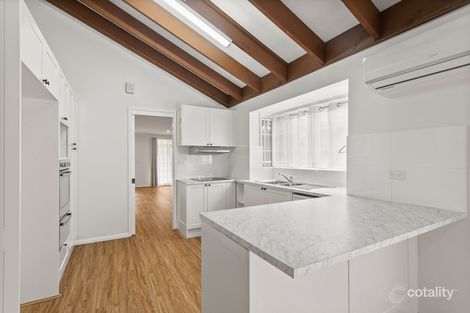 17 Scribbly Gum Pl, Alfords Point, NSW 2234