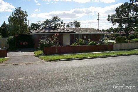 2 Hibiscus Rd, Maddington, WA 6109