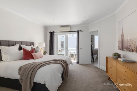 Property photo of 8 Lewisham Lane Windsor VIC 3181