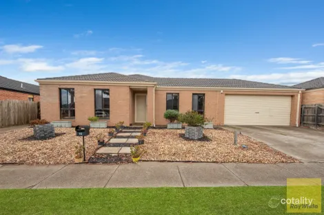 Property photo of 16 Stable Drive Truganina VIC 3029