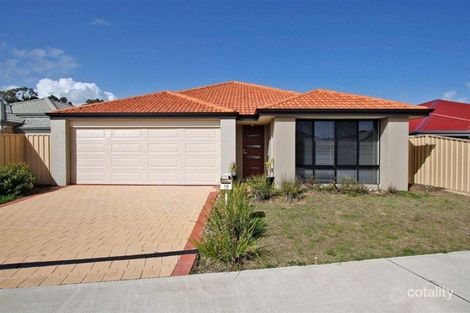 18 Dewsbury Dr, Bertram, WA 6167