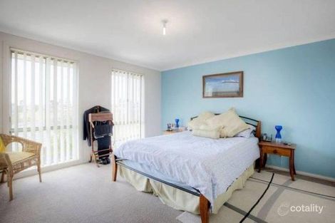 Property photo of 3/79 Strathavan Drive Berwick VIC 3806