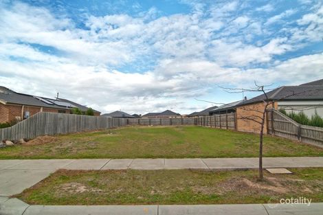 Property photo of 9 Red Gum Circuit Pakenham VIC 3810