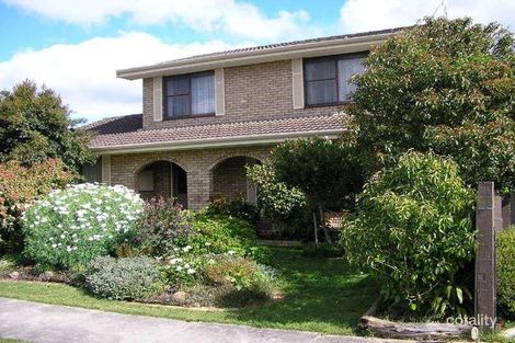 47 Lake St, Wendouree, VIC 3355